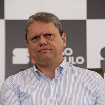 CNT: Lula empata tecnicamente com Bolsonaro e Tarcísio em eventual 2º turno