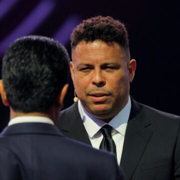 Ronaldo desiste de candidatura à presidência da CBF