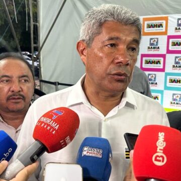 Jerônimo Rodrigues prega cautela sobre federação PP-União Brasil e nega risco ao governo