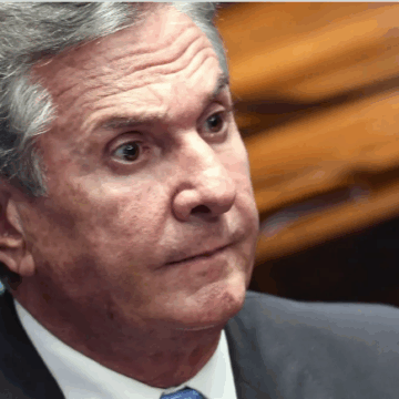 STF determina prisão imediata de Fernando Collor por corrupção e lavagem de dinheiro