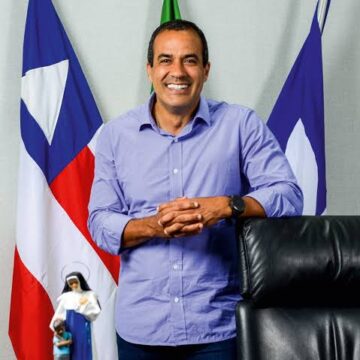 Bruno Reis diz que se afastou para “rezar” e pede sabedoria para decisões futuras