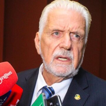 Jaques Wagner vê chance de reverter tarifa de Trump, mas descarta adiamento