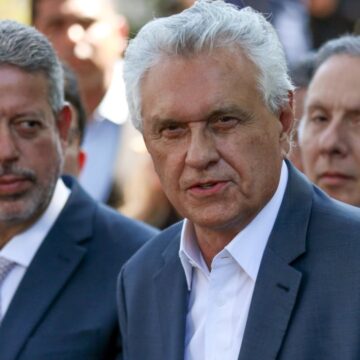 Caiado compara Lula a Chávez e propõe diálogo direto com Trump sem o governo federal