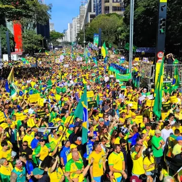 Multidões protestam pelo impeachment de Moraes e contra o governo Lula em atos por todo o Brasil
