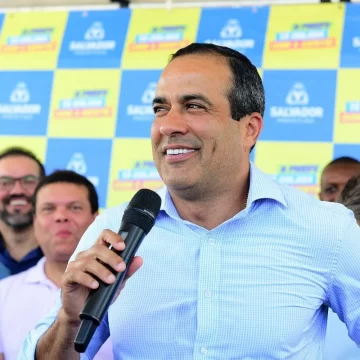 Bruno Reis mantém 78% de aprovação e bate recorde de avaliação positiva em Salvador