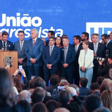 União Brasil e PP oficializam federação e formam maior força partidária do país