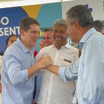 Aproximação entre Rui Costa e Zé Cocá acende alerta na oposição