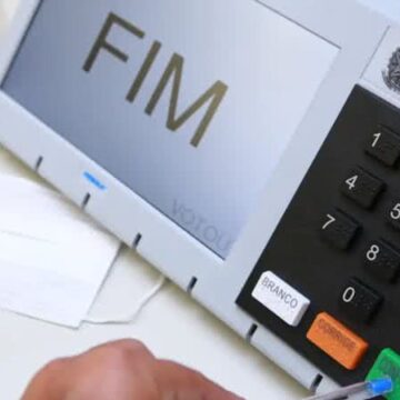 Brasil nega vistos a funcionários dos EUA que viajariam ao Brasil para questionar eficácia de urnas eletrônicas