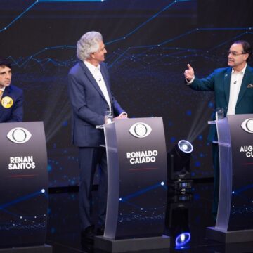 Debate tem críticas às ausências de Lula e Flávio, foco em segurança e divergências sobre 6 x 1