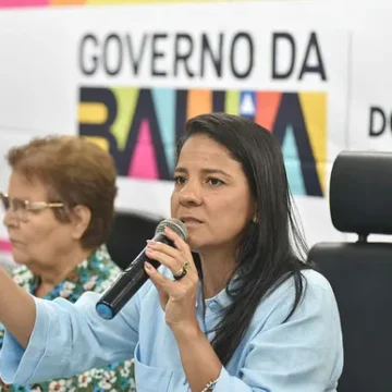 Rowenna celebra avanço do Ideb na Bahia: “Fruto de compromisso”