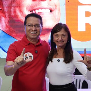 Alice Portugal lança candidatura no Oeste ao lado de Tito em evento marcado por mobilização política em Barreiras