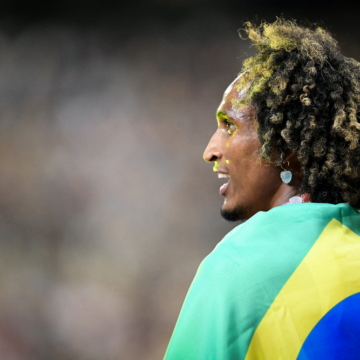 Alison dos Santos vence etapa em Bruxelas e é tricampeão da Diamond League