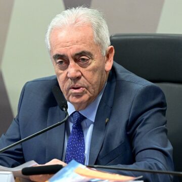 Presidente da CCJ do Senado nega acordo por anistia e negociação pela presidência da Casa