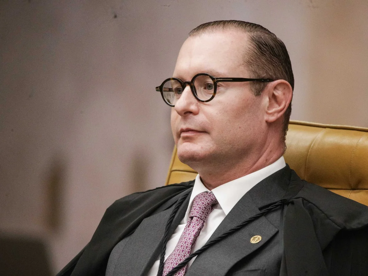 cristiano-zanin-do-supremo-tribunal-federal-stf-no-plenario-do-stf-metropoles-2-scaled