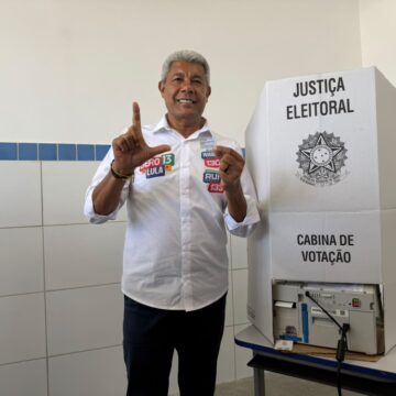 Jerônimo Rodrigues diz que a Bahia vai ‘seguir avançando’ após vencer eleição